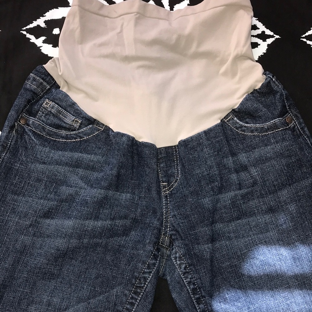Maternity blue jean